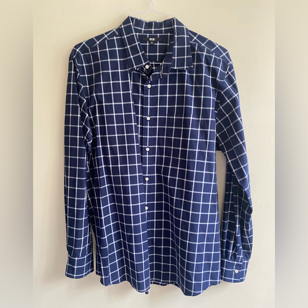 New without tags Uniqlo Mens navy blue and white button up shirt Sz XL